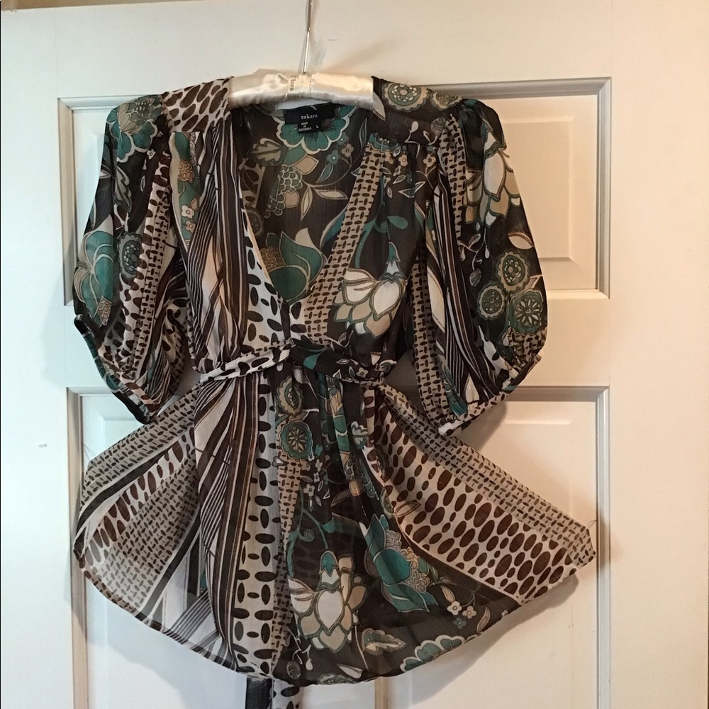 Fun blouse